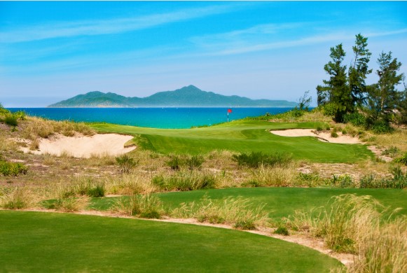 BRG ĐÀ NẴNG GOLF RESORT ĐƯỢC VINH DANH TRONG TOP 100 SÂN GÔN TỐT NHẤT THẾ GIỚI 2022 CỦA TẠP CHÍ GOLF DIGEST